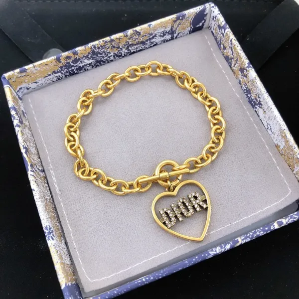 【DIOR】ブレスレット、ファッションシンプルなスタイル