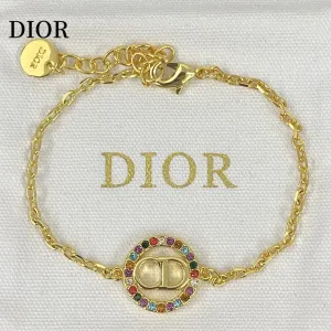 【DIOR】ブレスレット、ファッションシンプルなスタイル 【DIOR】ブレスレット、ファッションシンプルなスタイル