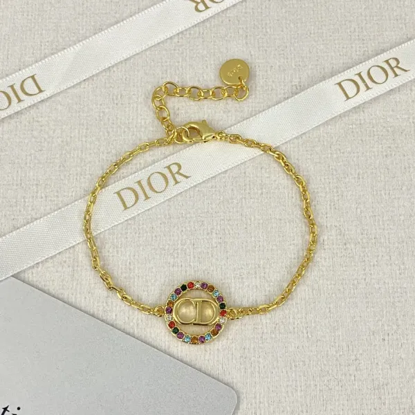 【DIOR】ブレスレット、ファッションシンプルなスタイル 【DIOR】ブレスレット、ファッションシンプルなスタイル