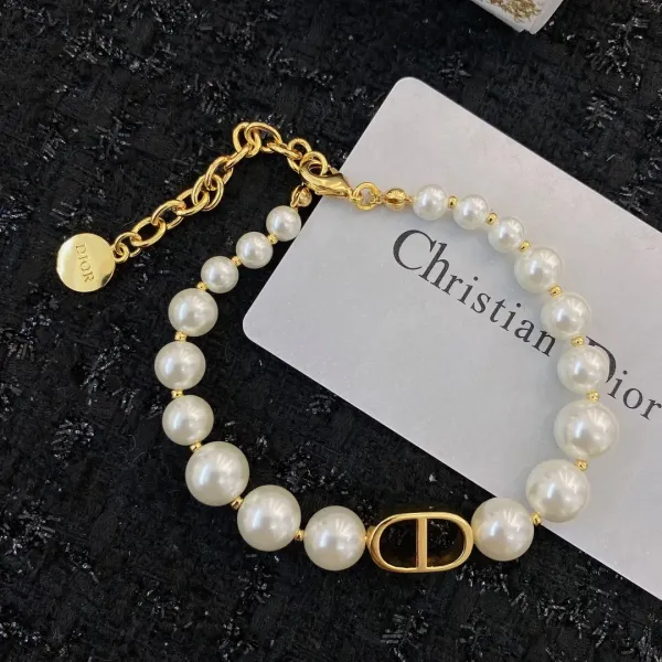 【DIOR】ブレスレット、ファッションシンプルなスタイル