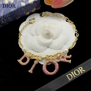 【DIOR】ブレスレット、ファッションシンプルなスタイル 【DIOR】ブレスレット、ファッションシンプルなスタイル