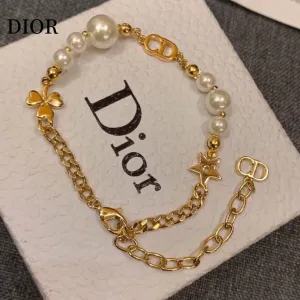 【DIOR】ブレスレット、ファッションシンプルなスタイル 【DIOR】ブレスレット、ファッションシンプルなスタイル