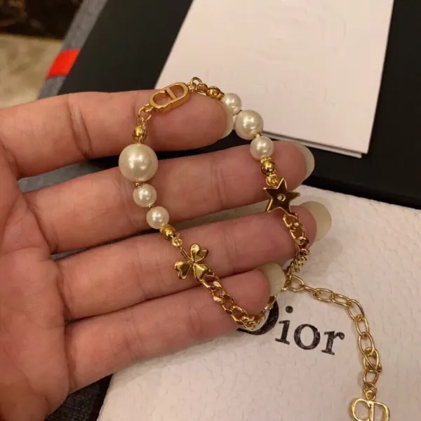 【DIOR】ブレスレット、ファッションシンプルなスタイル