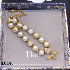 【DIOR】ブレスレット、ファッションシンプルなスタイル 【DIOR】ブレスレット、ファッションシンプルなスタイル