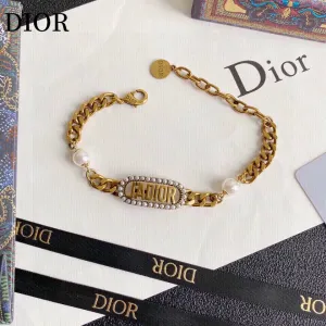【DIOR】ブレスレット、ファッションシンプルなスタイル 【DIOR】ブレスレット、ファッションシンプルなスタイル