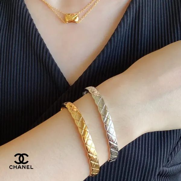 【CHANEL】 ブレスレット、ファッションシンプルなスタイル 250228 【CHANEL】 ブレスレット、ファッションシンプルなスタイル 250228
