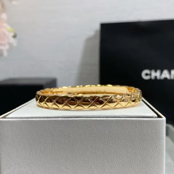 【CHANEL】 ブレスレット、ファッションシンプルなスタイル 250228 【CHANEL】 ブレスレット、ファッションシンプルなスタイル 250228