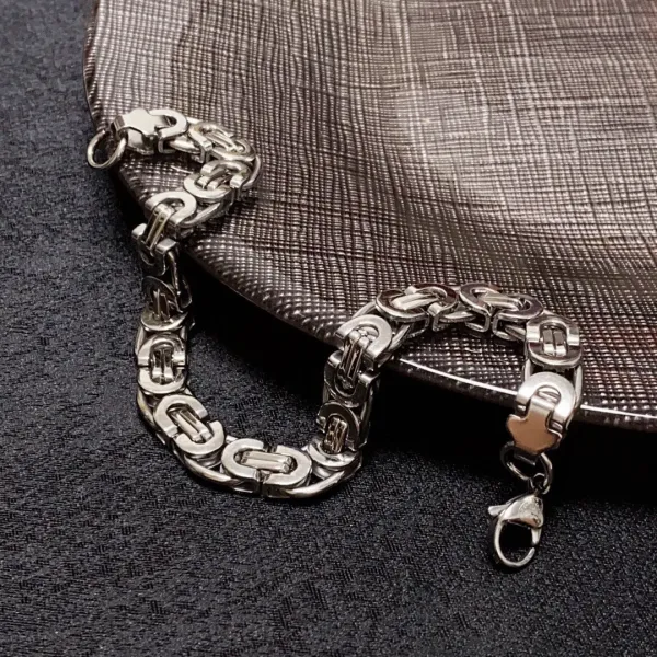 【CHANEL】ブレスレット、ファッションシンプルなスタイル 241015 【CHANEL】ブレスレット、ファッションシンプルなスタイル 241015