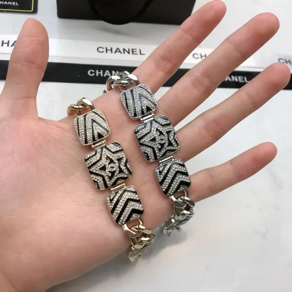【CHANEL】ブレスレット、ファッションシンプルなスタイル 240728 【CHANEL】ブレスレット、ファッションシンプルなスタイル 240728