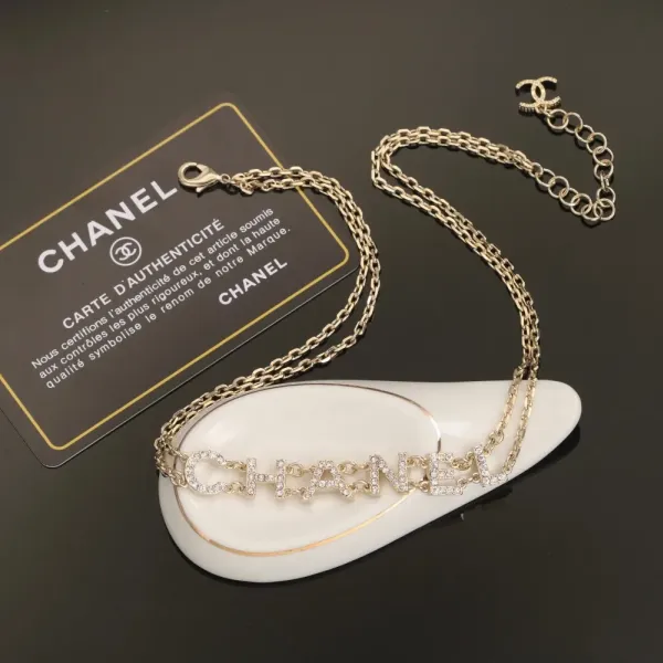 【CHANEL】ブレスレット、ファッションシンプルなスタイル 【CHANEL】ブレスレット、ファッションシンプルなスタイル