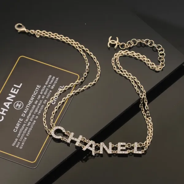 【CHANEL】ブレスレット、ファッションシンプルなスタイル 【CHANEL】ブレスレット、ファッションシンプルなスタイル