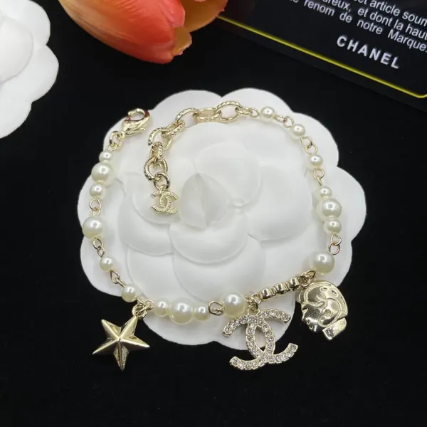 【CHANEL】ブレスレット、ファッションシンプルなスタイル