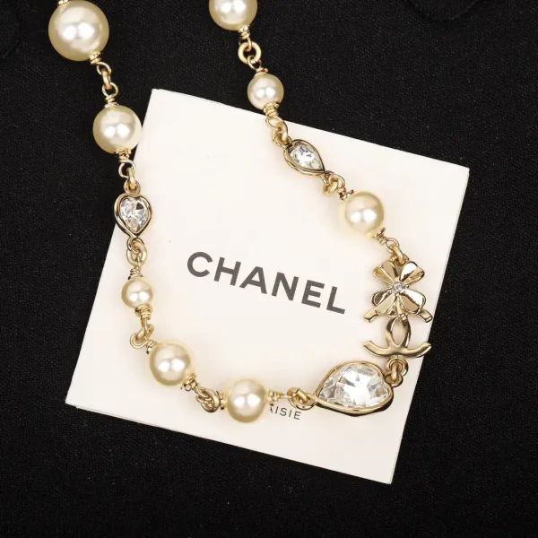 【CHANEL】ブレスレット、ファッションシンプルなスタイル 【CHANEL】ブレスレット、ファッションシンプルなスタイル