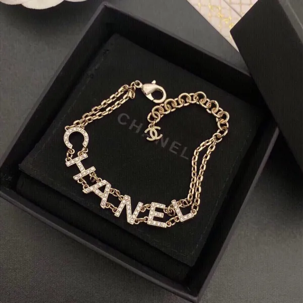 【CHANEL】ブレスレット、ファッションシンプルなスタイル