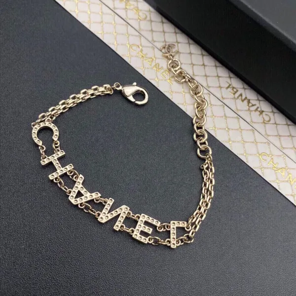 【CHANEL】ブレスレット、ファッションシンプルなスタイル