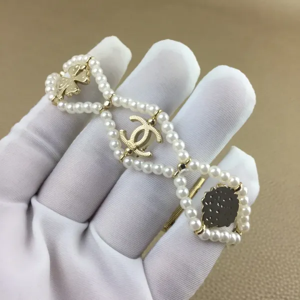 【CHANEL】ブレスレット、ファッションシンプルなスタイル