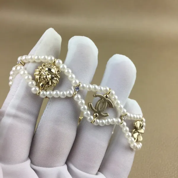 【CHANEL】ブレスレット、ファッションシンプルなスタイル