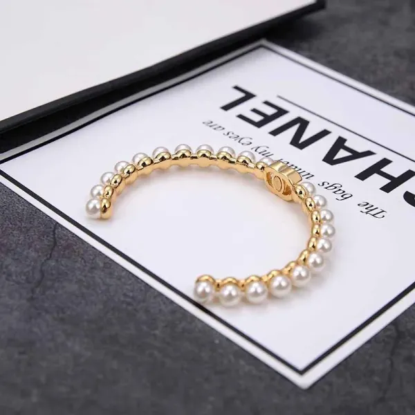 【CHANEL】ブレスレット、ファッションシンプルなスタイル