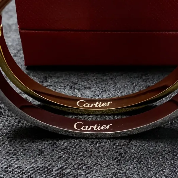 【CARTIER】ブレスレット、ファッションシンプルなスタイル 240729 【CARTIER】ブレスレット、ファッションシンプルなスタイル 240729