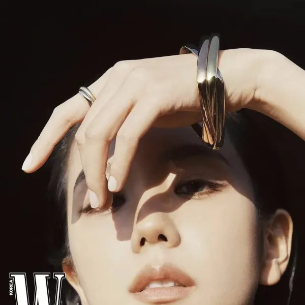 【CARTIER】ブレスレット、ファッションシンプルなスタイル 240729