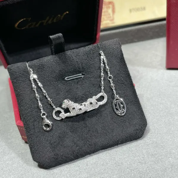 【CARTIER】ブレスレット、ファッションシンプルなスタイル 【CARTIER】ブレスレット、ファッションシンプルなスタイル