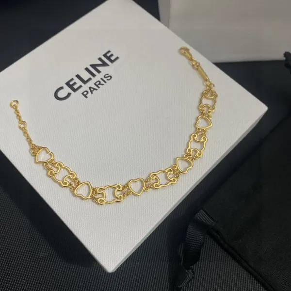 【CELINE】ブレスレット、ファッションシンプルなスタイル 【CELINE】ブレスレット、ファッションシンプルなスタイル