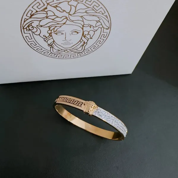 【VERSACE】ブレスレット、ファッションシンプルなスタイル 2474 【VERSACE】ブレスレット、ファッションシンプルなスタイル 2474