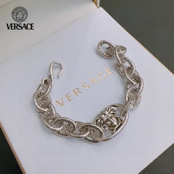 【VERSACE】ブレスレット、ファッションシンプルなスタイル 2474 【VERSACE】ブレスレット、ファッションシンプルなスタイル 2474