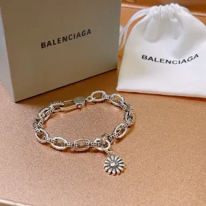 【BALENCIAGA】ブレスレット、ファッションシンプルなスタイル 240814 【BALENCIAGA】ブレスレット、ファッションシンプルなスタイル 240814