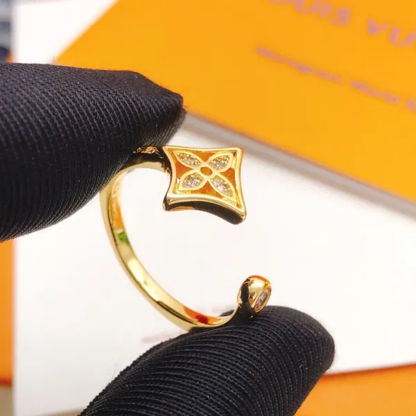 【LOUIS VUITTON】ルイヴィトン 指輪 240813 【LOUIS VUITTON】ルイヴィトン 指輪 240813