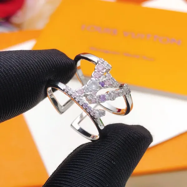【LOUIS VUITTON】ルイヴィトン 指輪 240813 【LOUIS VUITTON】ルイヴィトン 指輪 240813