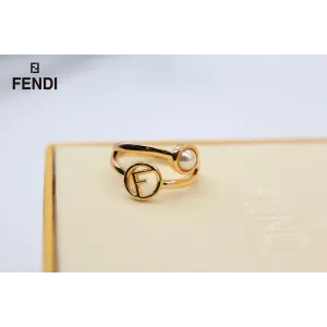 【FENDI】フェンディ 指輪