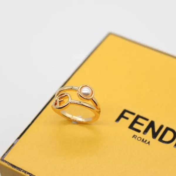 【FENDI】フェンディ 指輪 【FENDI】フェンディ 指輪