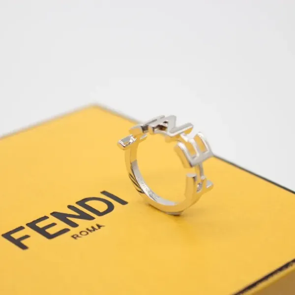 【FENDI】フェンディ 指輪 【FENDI】フェンディ 指輪
