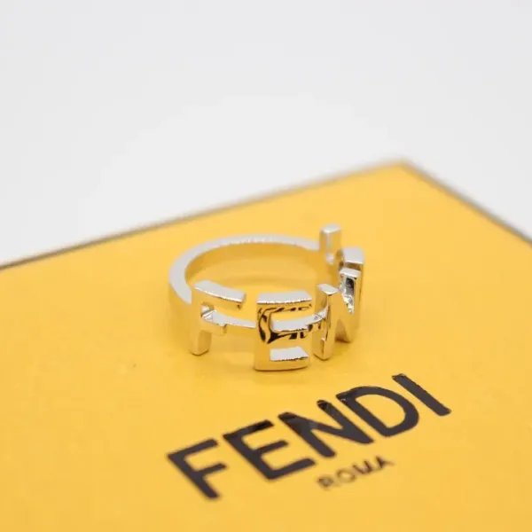 【FENDI】フェンディ 指輪 【FENDI】フェンディ 指輪