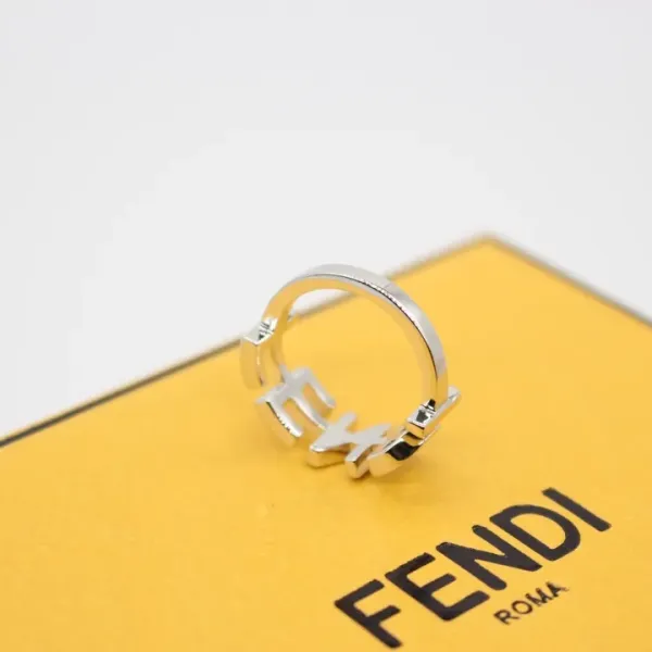 【FENDI】フェンディ 指輪 【FENDI】フェンディ 指輪