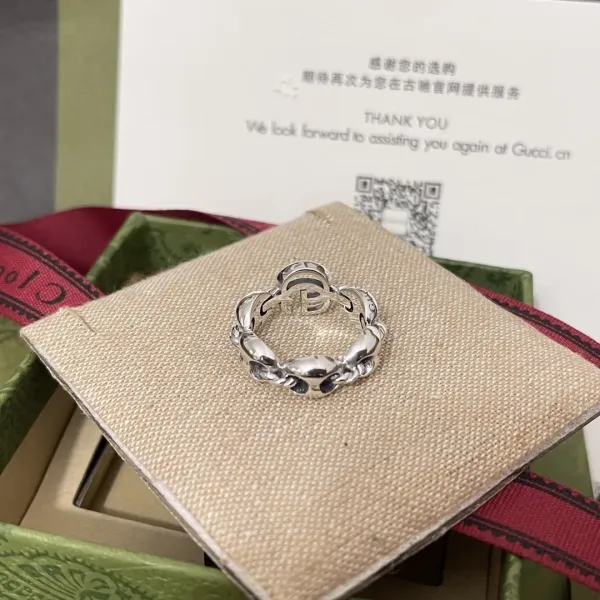 【GUCCI】クッチ  指輪