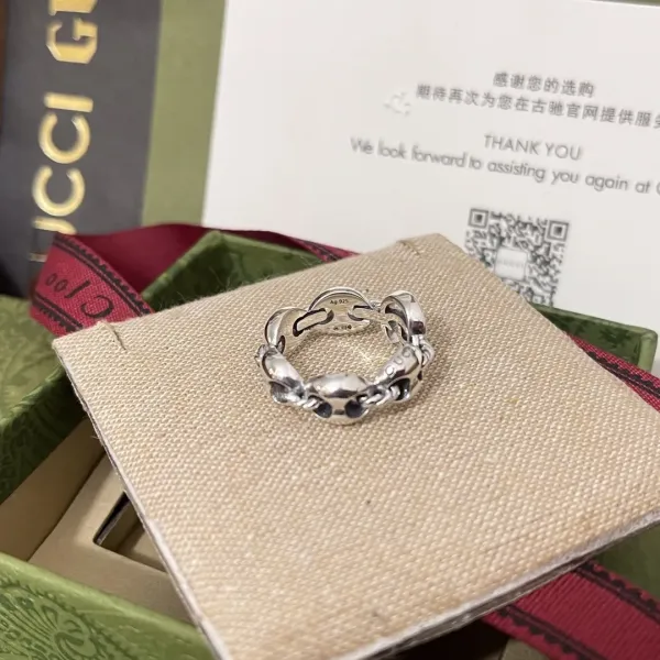 【GUCCI】クッチ  指輪