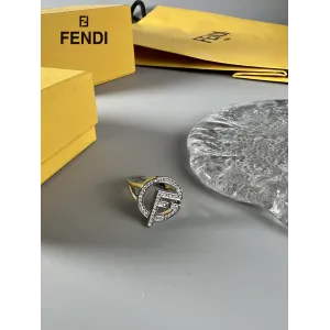 【FENDI】 フェンディ  指輪