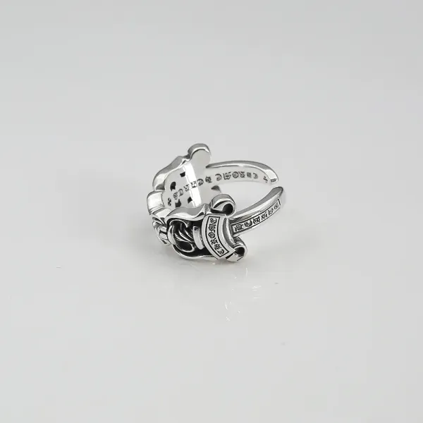 【Chrome Hearts】  男性と女性のためのクロエハートファッションパーソナリティリング