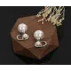 【DIOR】 ディオール ファッションスタイルのイヤリング 【DIOR】 ディオール ファッションスタイルのイヤリング