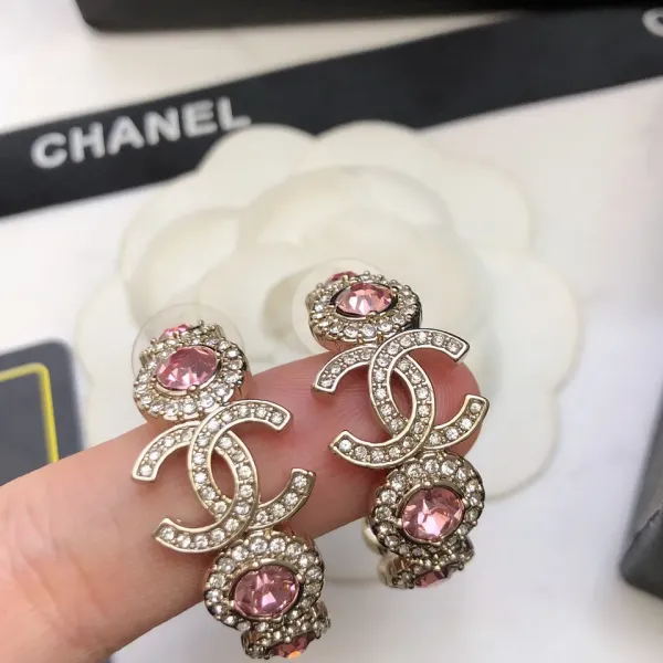 【CHANEL】 シャネル ファッションスタイルのイヤリング 【CHANEL】 シャネル ファッションスタイルのイヤリング