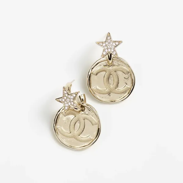 【CHANEL】 シャネル ファッションスタイルのイヤリング 【CHANEL】 シャネル ファッションスタイルのイヤリング