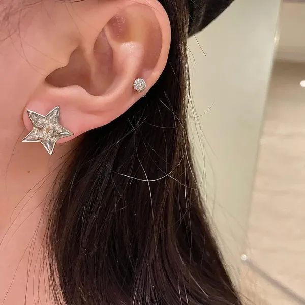 【CHANEL】 シャネル ファッションスタイルのイヤリング 【CHANEL】 シャネル ファッションスタイルのイヤリング