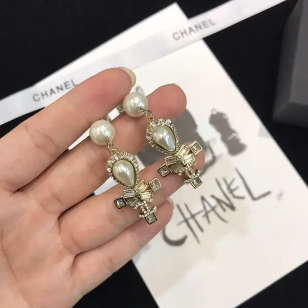 【CHANEL 】 シャネル ファッションスタイルのイヤリング 【CHANEL 】 シャネル ファッションスタイルのイヤリング