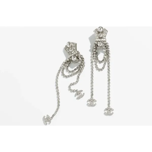 【CHANEL 】 シャネル ファッションスタイルのイヤリング 【CHANEL 】 シャネル ファッションスタイルのイヤリング