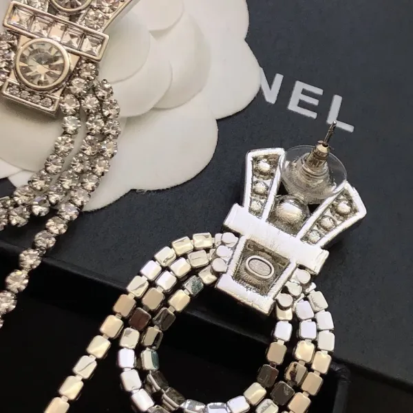 【CHANEL 】 シャネル ファッションスタイルのイヤリング 【CHANEL 】 シャネル ファッションスタイルのイヤリング