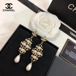 【CHANEL 】 シャネル   ファッションスタイルのイヤリング