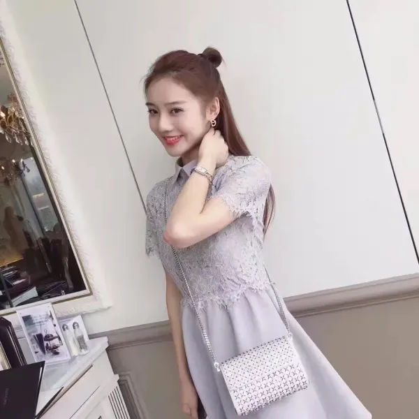【DIOR】 ディオール ファッションスタイルのイヤリング 【DIOR】 ディオール ファッションスタイルのイヤリング