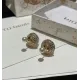 【DIOR】 ディオール ファッションスタイルのイヤリング 【DIOR】 ディオール ファッションスタイルのイヤリング